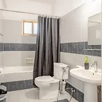 Sun Wave Sea View Retreat *