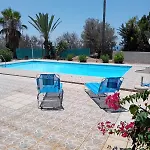 Sun Wave Sea View Retreat *