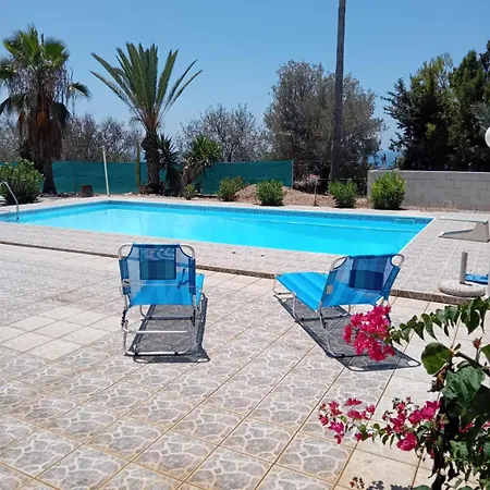 Sun Wave Sea View Retreat *