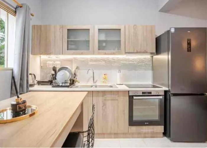 Sun Wave Sea View Retreat