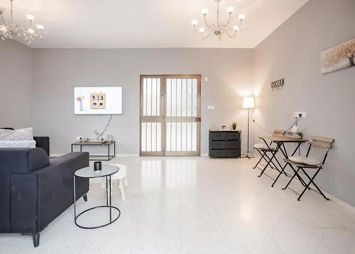 Sun Wave Sea View Retreat ペイヤ